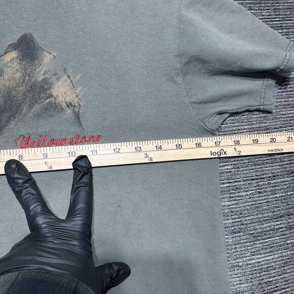 Yellowstone National Park Vintage T Shirt Adult S Green Bear - Picture 11 of 14